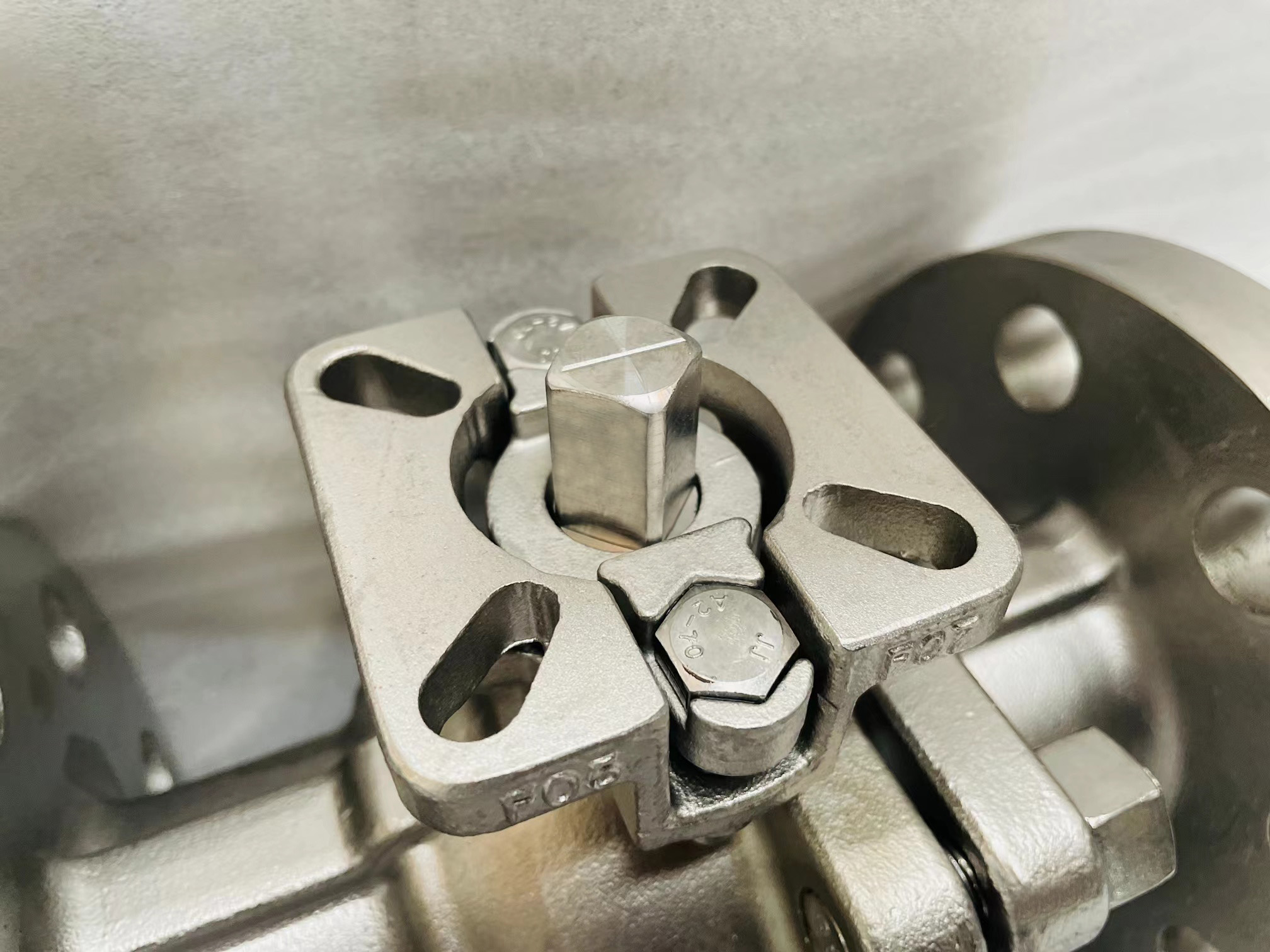 Q41F 300LB Фланцевый шаровой кран ISO5211 F05/07 из нержавеющей стали